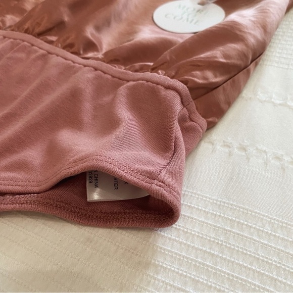 Nwt REVOLVE MORE TO COME DEVON PINK SATIN HALTER CUT OUT SLEEVELESS BODYSUIT - Picture 11 of 11